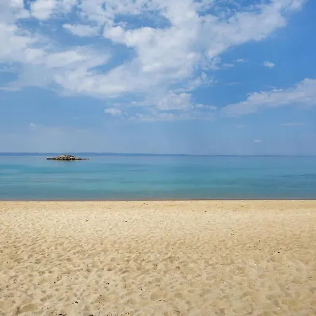 Traditional Beachfront In Kalogria! *