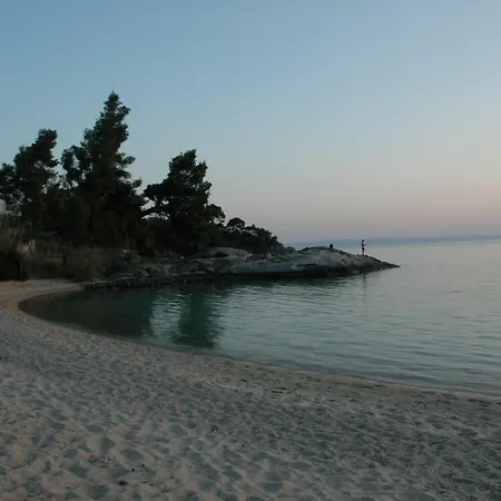 Traditional Beachfront In Kalogria! *