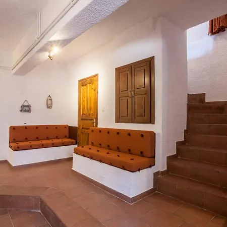 Traditional Beachfront In Kalogria! קאלוגריה