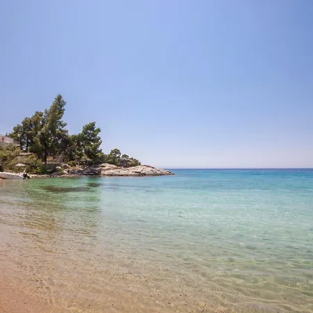 Traditional Beachfront In Kalogria!