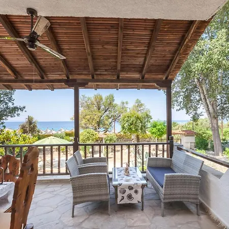 Casa de Férias Traditional Beachfront In Kalogria! Kalogria (Sithonia)